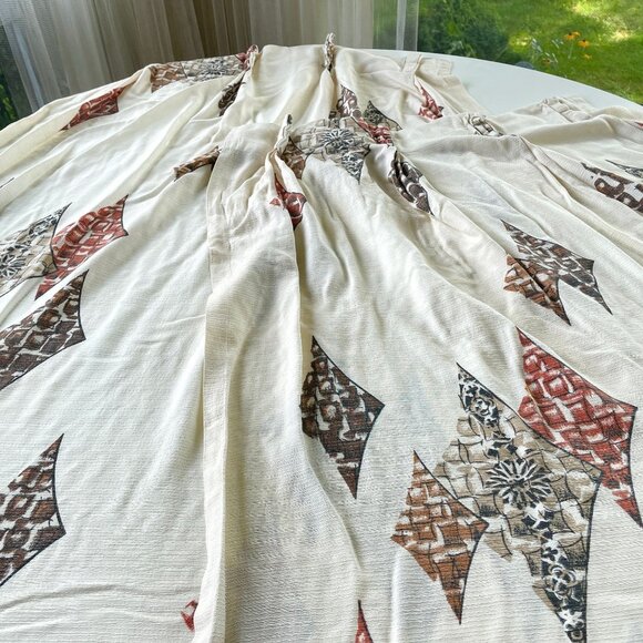 Vintage 50s curtains, beige, brown, rust geometric, soft Fiberglass, pair panels - Picture 5 of 10